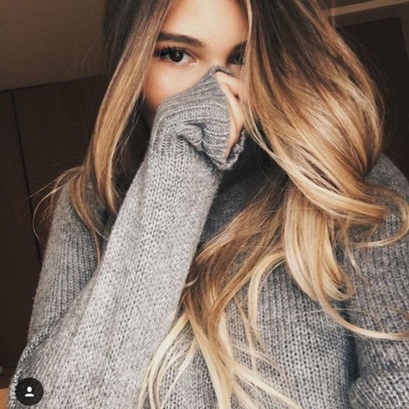 Brandy Melville Sweaters - Brandy Melville Chunky Knit Grey Mock Neck Sweater